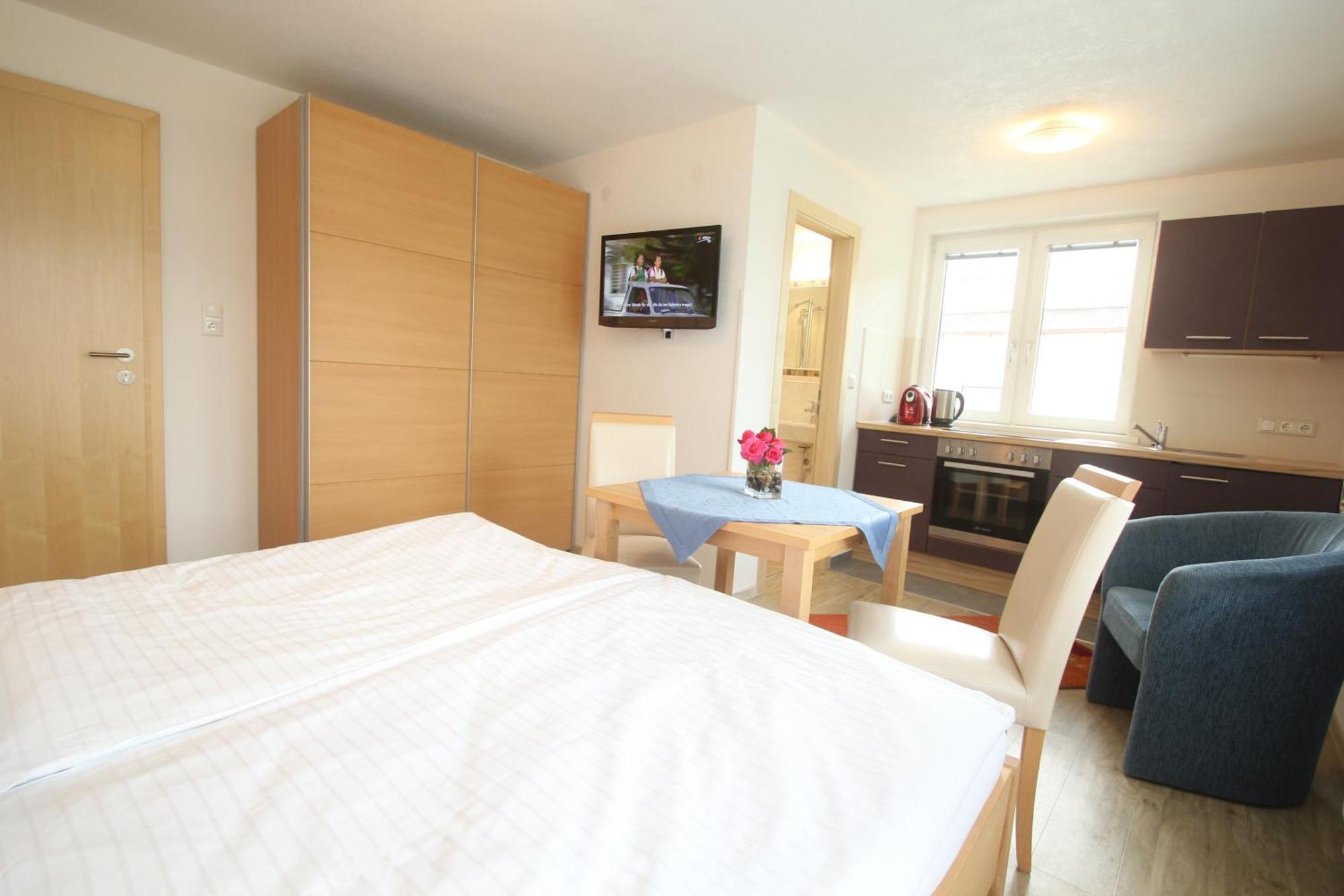 Apartmenthaus Dornroeschen 람자우 암 다흐스타인 객실 사진
