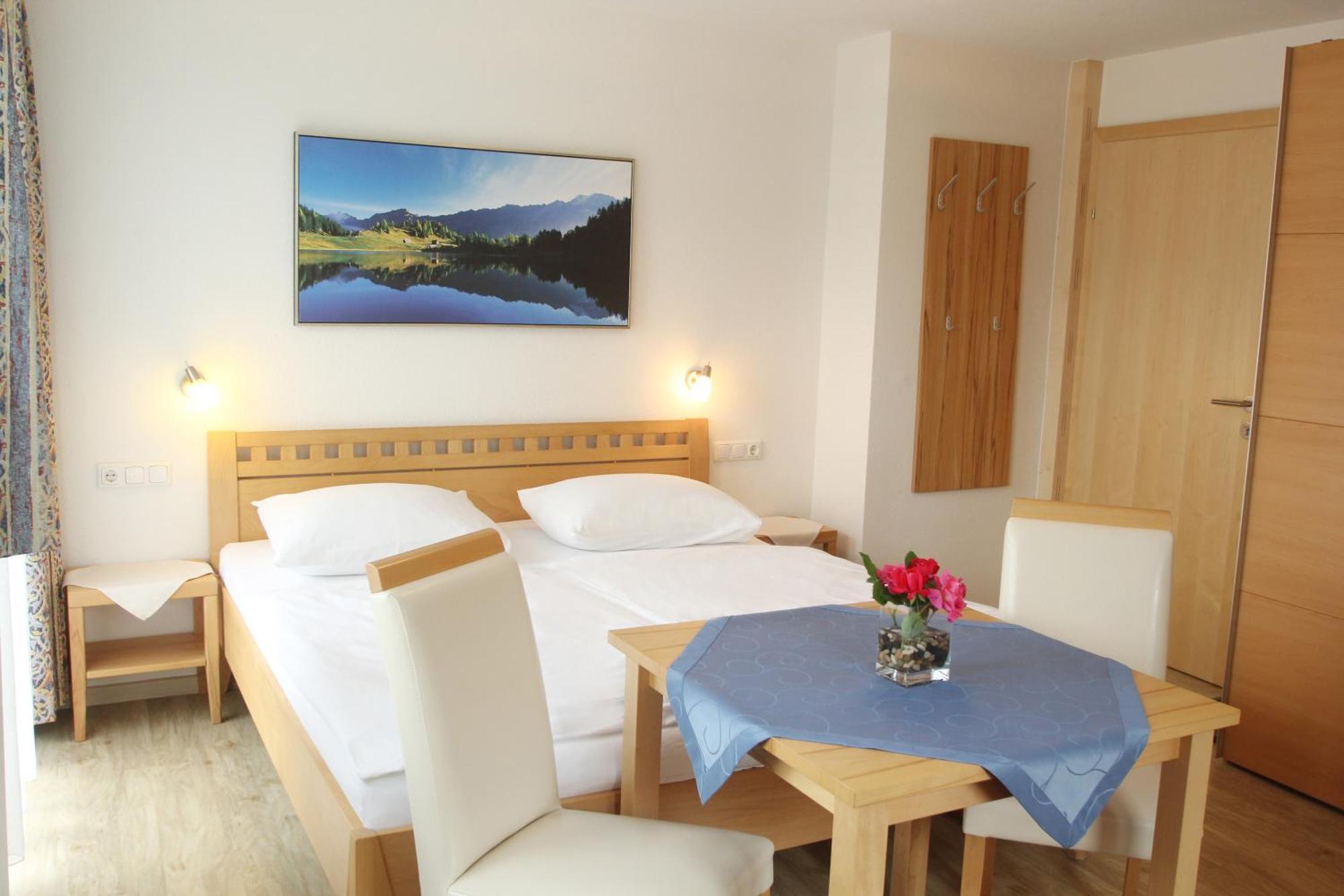 Apartmenthaus Dornroeschen 람자우 암 다흐스타인 객실 사진